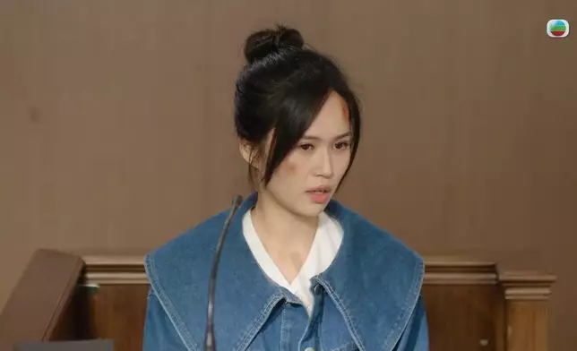 超怡微表情做到足。