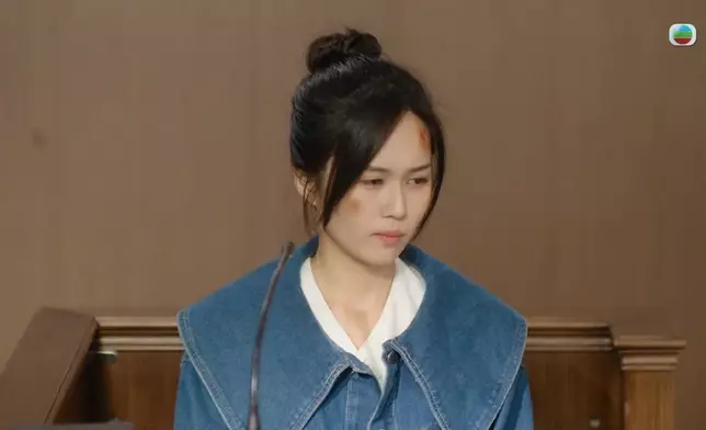 超怡微表情做到足。