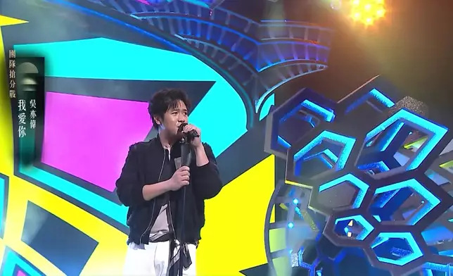 吳亦偉於《中4》舞台盡展才華。