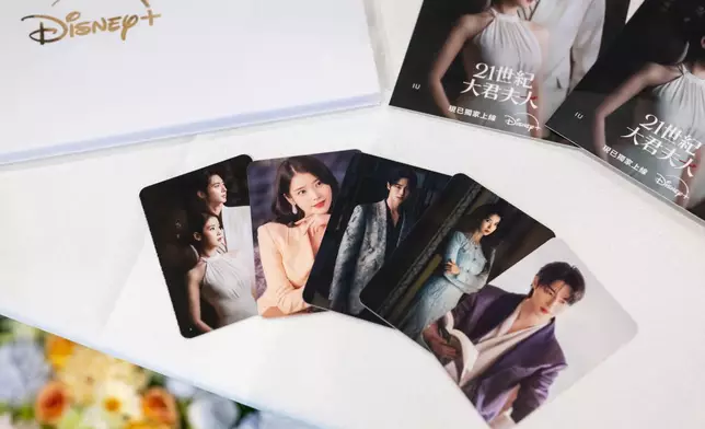 一套5張限定小卡。Disney+提供圖片