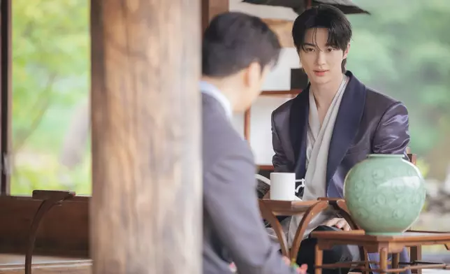 《21世紀大君夫人》開播隨即掀起全城熱潮。Disney+提供圖片