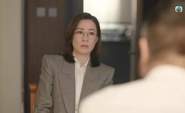 阿佘開解許紹雄，許紹雄才道出為何不信任兒子的原因。