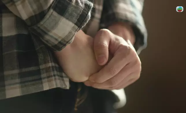 邵展鵬被判刑前趾高氣揚，但得知罪名成立後就「騰晒雞」。