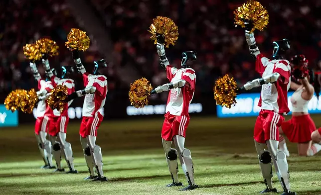 春晚機械人啟德登場為賽事揭開序幕。旅發局圖片