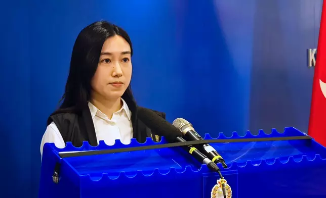 警方觀塘警區重案組第一隊督察黃凱瑩向傳媒簡報案情。