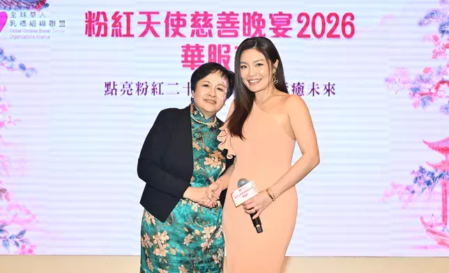 「全球華人乳癌組織聯盟」主席王天鳳、乳健大使林慧倩