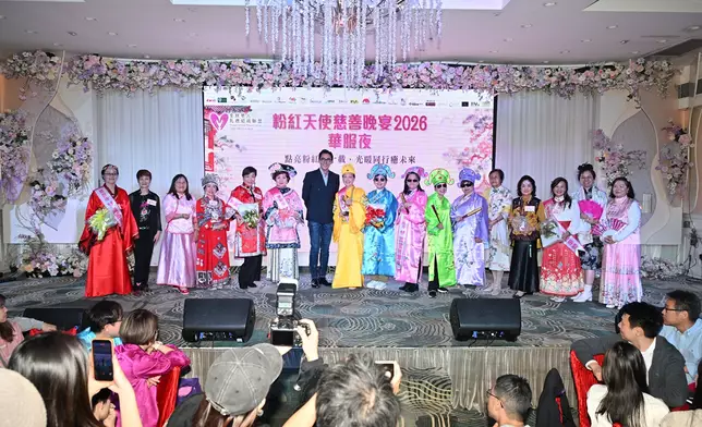 擔任頒獎嘉賓。