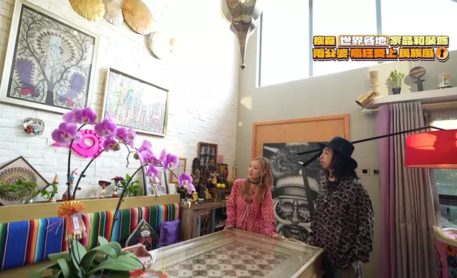 飯廳成為二人的收藏區。