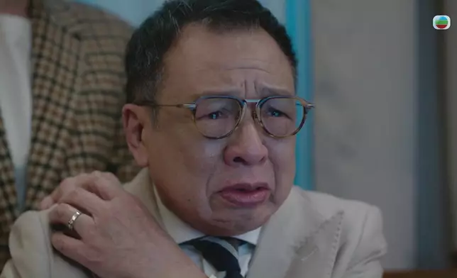 洪官一家三口嘅場口，康華嘅完美演繹亦令成件事更好睇。