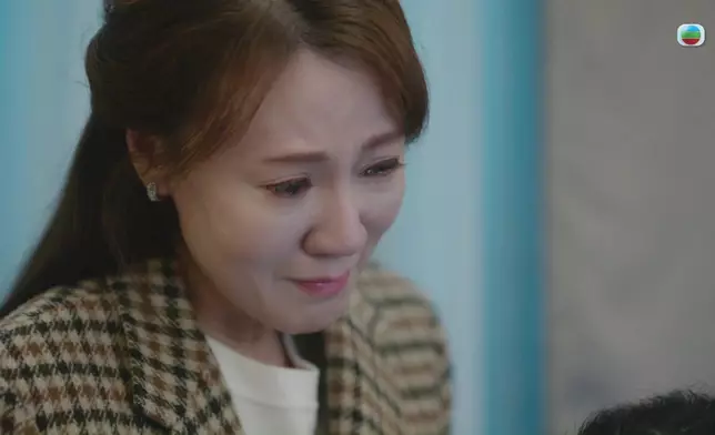 洪官一家三口嘅場口，康華嘅完美演繹亦令成件事更好睇。