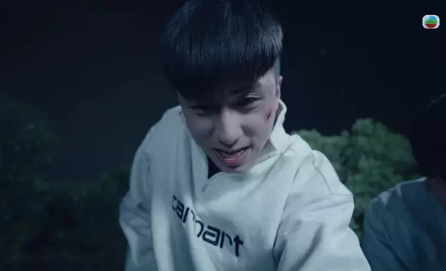 蔥頭同林俊其嘅對望真係好有愛。