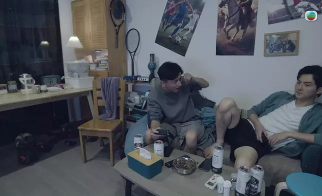 佢哋嘅互動亦都好有愛。