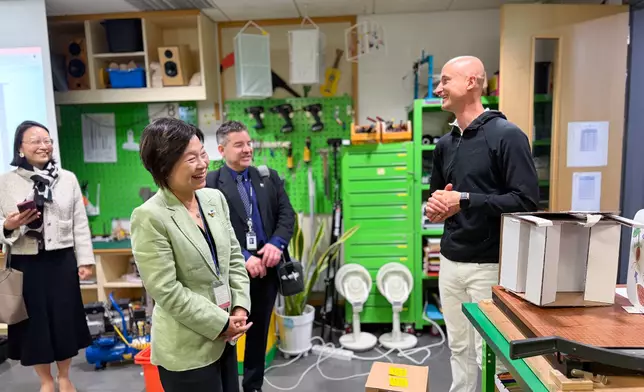 蔡若蓮 Christine Choi FB