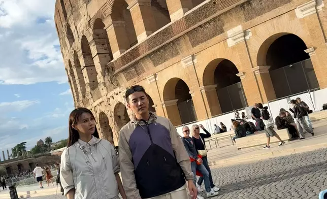 翠如與洪永城（Tony）日前飛往羅馬，為全新綜藝節目《走過歷史大地》展開首站拍攝。