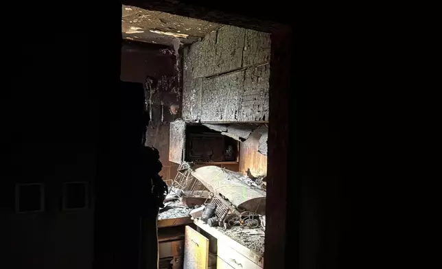 居民阿強上到單位後所拍攝到的內部情況。居民提供