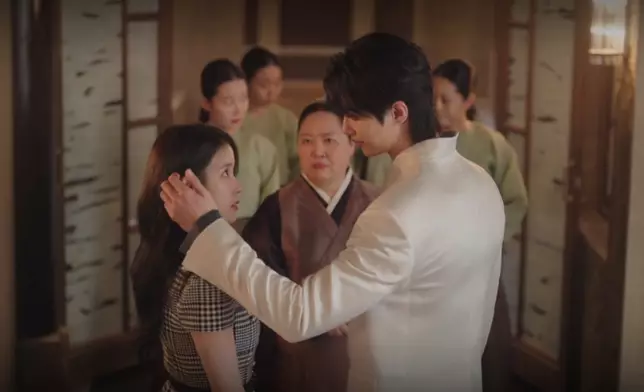 成熙周與理安大君終於公開關係。Disney+提供圖片