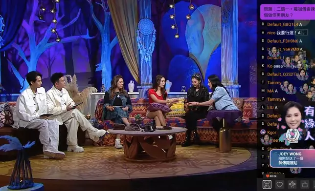 裸泳師傅以塔羅牌計算Joey前世今生。