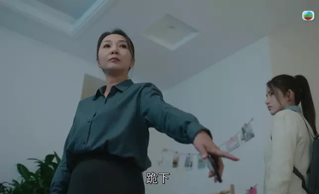 陳若思同顏仟汶演技同時備受激讚，網民仲讚已超過50歲的顏仟汶保養得宜。