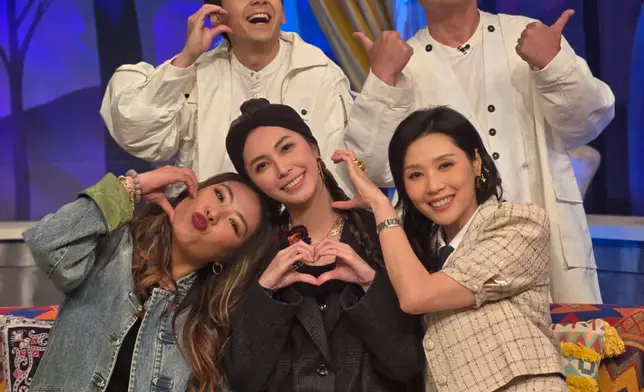 三駕道長趙嘉寶、通靈師In Lee、塔羅占卜師裸泳三位師傅樂也融融。