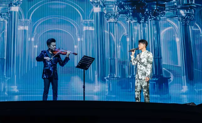 李克勤日前一連兩晚於澳門倫敦人開show