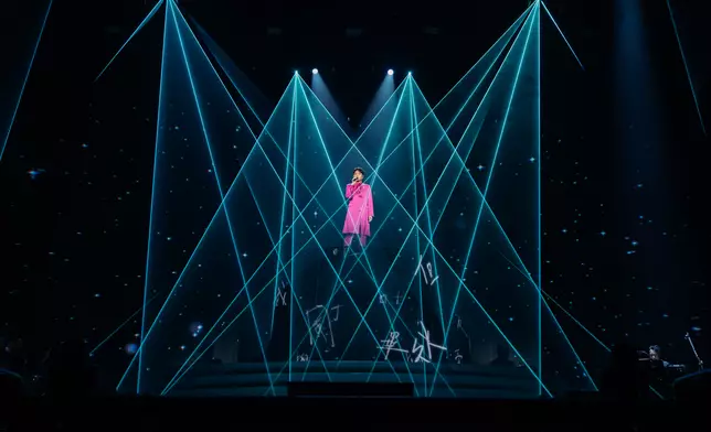 李克勤日前一連兩晚於澳門倫敦人開show