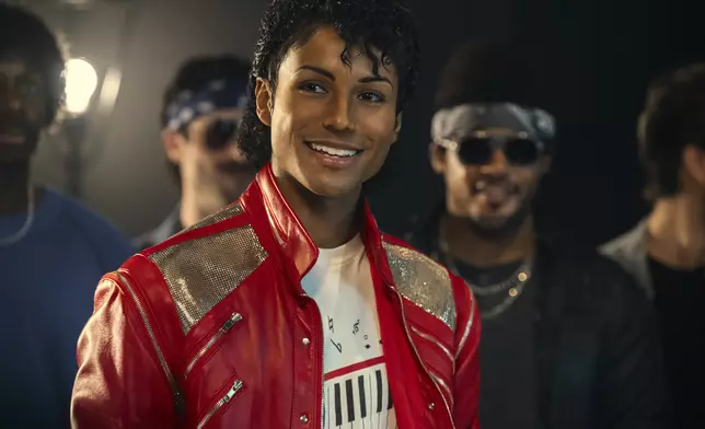 電影《米高積遜》今日（4月23日）繼續在全港各大戲院熱烈上映。