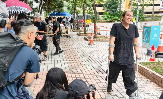 宏福苑宏昌閣郭先生表示是時候要放下。巴士的報記者攝