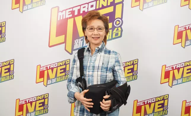 張德蘭為演唱會試衫不慎跌傷。