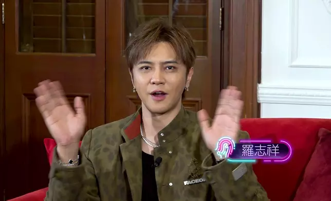 小豬跟王鎮泉無所不談。