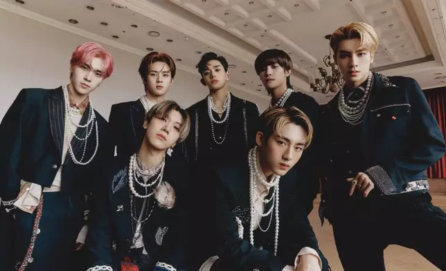 Lucas曾是NCT小分隊威神V（Way V）成員之一。微博圖片