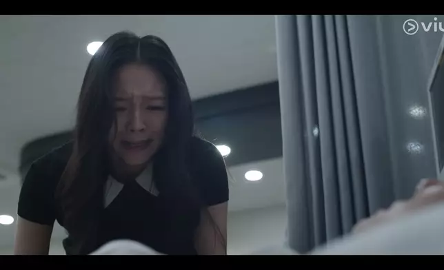 韓娜賢見二朗昏迷不醒，崩潰痛哭