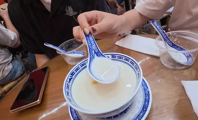 好評潮州甜品店。