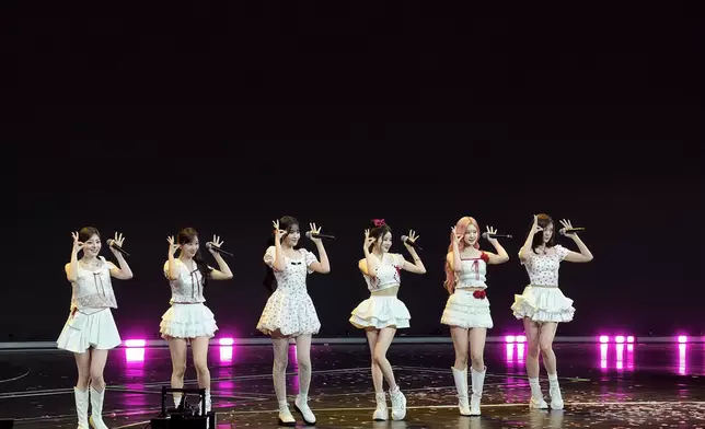 年度表現力海外團體 - STAYC