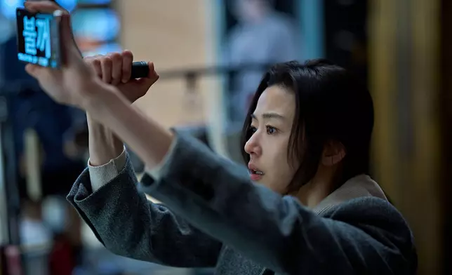 全智賢、池昌旭聯手激戰升級喪屍。