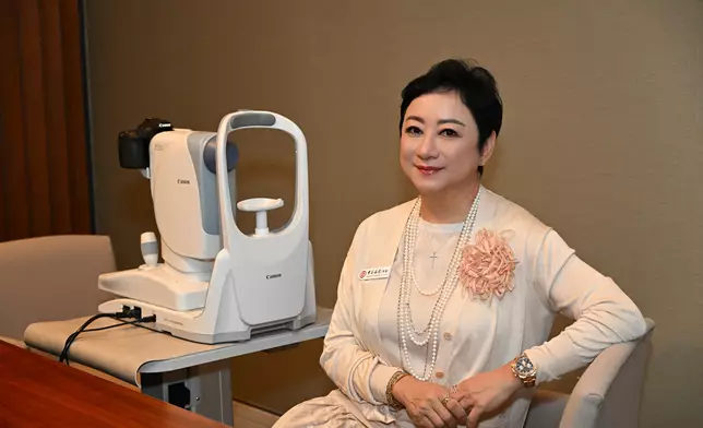 她笑言現代人應以「退優」取代傳統退休觀念，更豪言：「以前話女人40歲一支花，我覺得宜家60歲先至係一支花。」