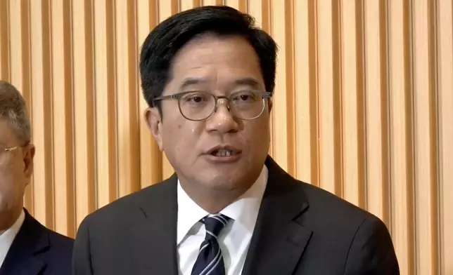 財政司副司長黃偉綸。港台直播截圖