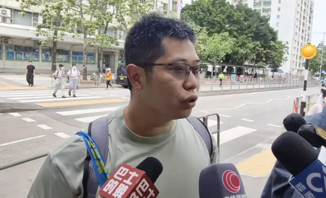 宏泰閣底層住戶伍生。巴士的報記者攝