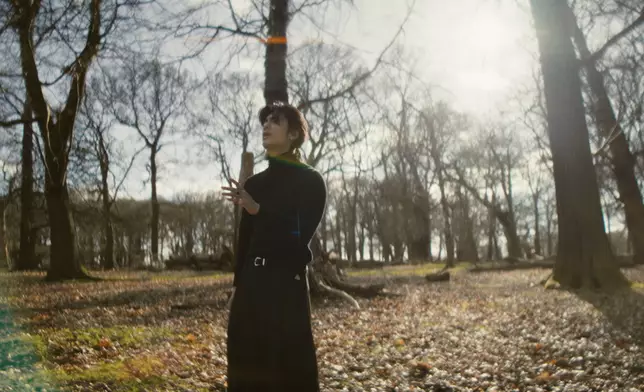 周殷廷（YT）的新歌《今世情人》由他一手包辦監製、作曲及作詞