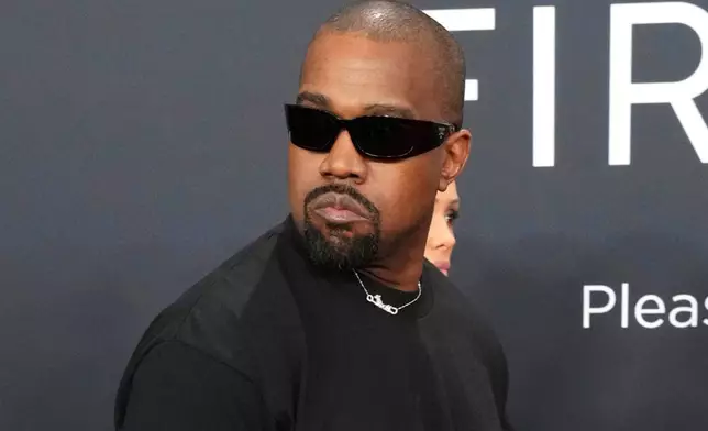 檔案圖片：2025年2月2日，Kanye West出席在洛杉磯舉行的第67屆格林美獎頒獎典禮。(美聯社圖片/Jordan Strauss/Invision) AP圖片