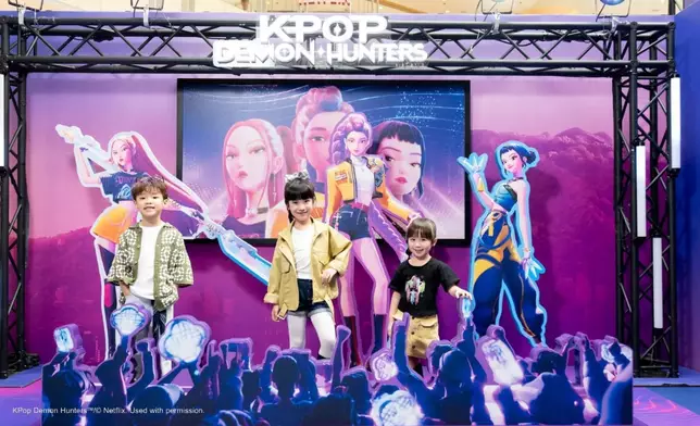 《Kpop 獵魔女團》ELEMENTS 圓方期間限定店