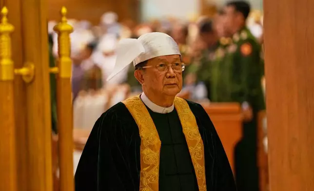 國會議長昂林德威周四（2026年4月9日）出席緬甸內比都的聯邦國會會議後離開。(美聯社圖片/Aung Shine Oo) AP圖片