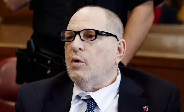 韋恩斯坦周三（2026年4月29日）在紐約曼哈頓刑事法庭出庭。（美聯社圖片/John Angelillo/Pool Photo） AP圖片