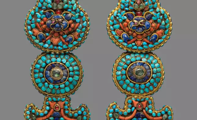 尼泊爾的神像用耳飾，圖片來源：香港故宮文化博物館