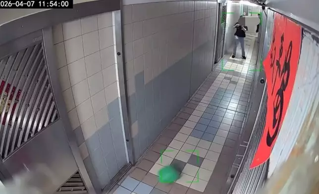 也有網民看得較為開明，表示物流過程中難免會有拋擲情況。Threads截圖