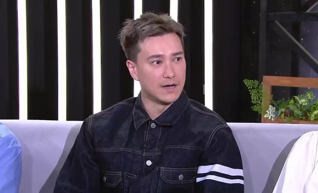 TVB 娛樂訪談節目《一周星星》，星期日晚 10 點 35 分播出第十九集，請來了無綫綜藝節目《試真 D》其中四位主持江美儀、朱敏瀚、曾展望 GM 及吳業坤擔任嘉賓