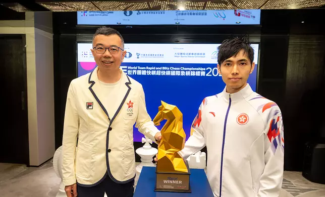 6支香港隊伍將於主場出擊，讓本地棋手獲得與世界頂尖選手同場較量的難得機會。 十五屆全運會中國香港代表何彥希（右）十九屆亞運會中國香港代表林景蔚（左）