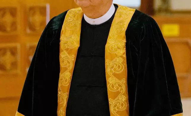 國會主席昂林德威（Aung Lin Dwe）於2026年4月3日周五抵達緬甸奈比多（Naypyitaw）的聯邦國會，準備出席會議。(美聯社圖片/Aung Shine Oo) AP圖片