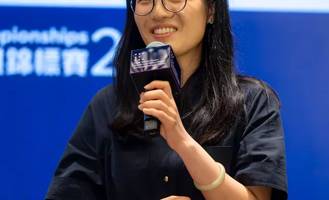 女子世界排名第一、中國棋后侯逸凡