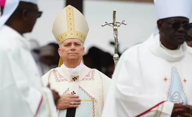 2026年4月18日周六，良十四世（Pope Leo XIV）抵達喀麥隆（Cameroon）雅溫得城機場（Yaounde Ville Airport），舉行彌撒。這是他為期11天非洲牧靈訪問的第六天。(美聯社圖片/Andrew Medichini) AP圖片