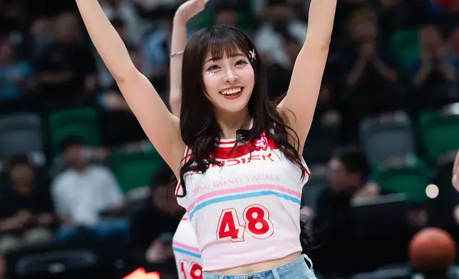 「啦啦隊人氣女神」小迪